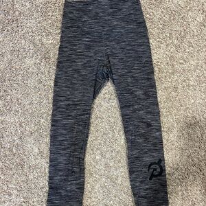 Cropped Lululemon/Peloton Leggings